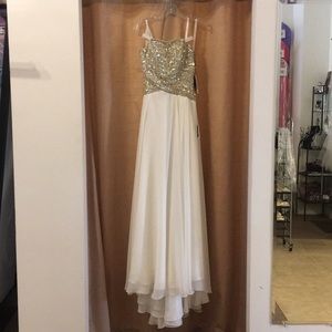 SOLD Prom Dress NWT